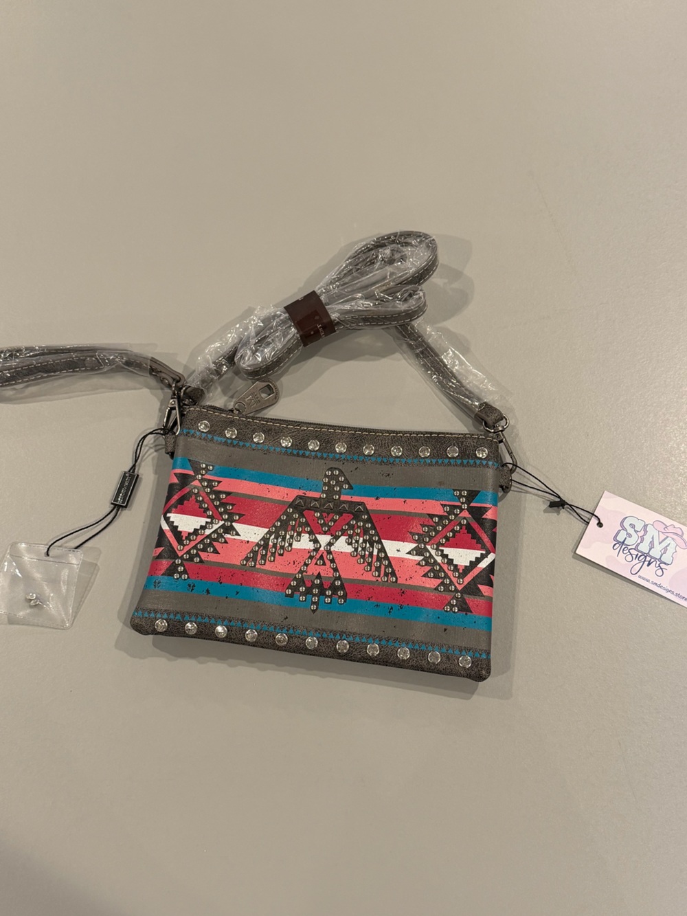 Montana West Aztec Collection Crossbody Clutch - Picture 3 of 10